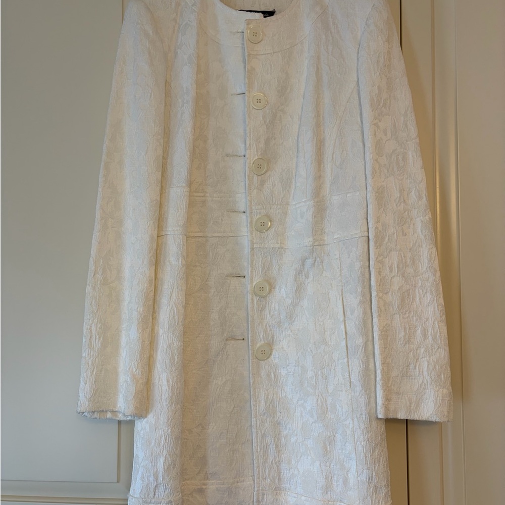 Classic Women's White Textured Coat